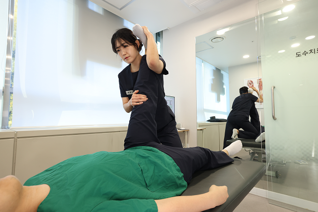공덕마디탄탄의원 도수치료 장면